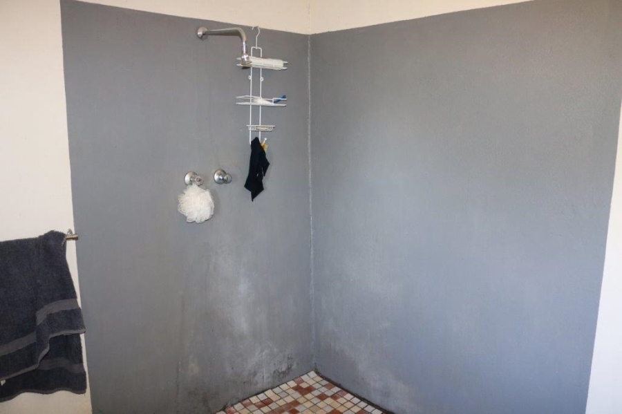 1 Bedroom Property for Sale in Oudtshoorn Rural Western Cape